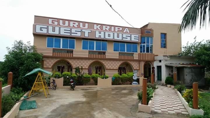 Hotel Guru Kripa ジャムシェードプル エクステリア 写真